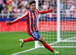 Atlético de Madrid blindó a Giuliano Simeone con una cláusula de 500 millones